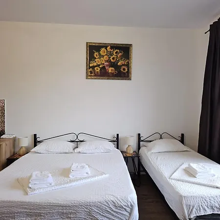 Mozart Apartment *