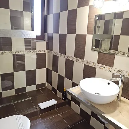 Mozart Apartment *
